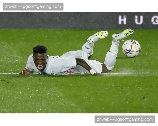 黄潜客场防守漏洞：连续十二个客场未能零封症结